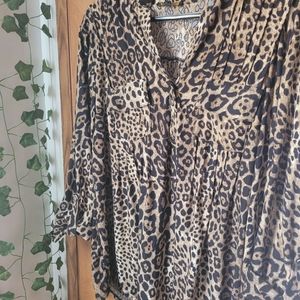 Womens 2xl Leopard print blouse